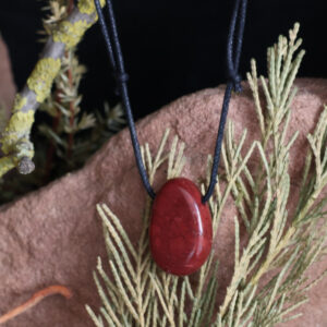 Jaspis Trommelstein gebohrt Anhänger rot 2,5-3,5cm